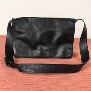 Kenneth Cole Black Leather Messenger Bag